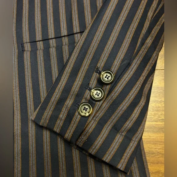 HEARTLOOM Striped Blazer - Picture 5 of 13